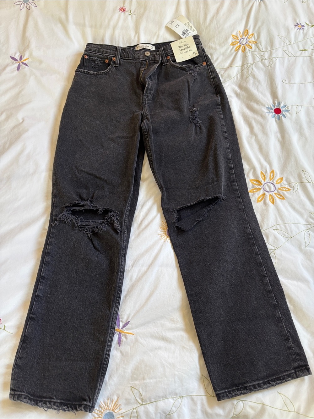 Abercrombie & Fitch The 90’s Straight Ultra High Rise Curve Love Jeans NWT